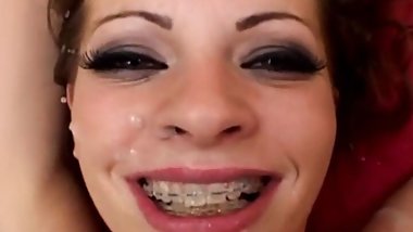 Milf and granny store - scene # 16